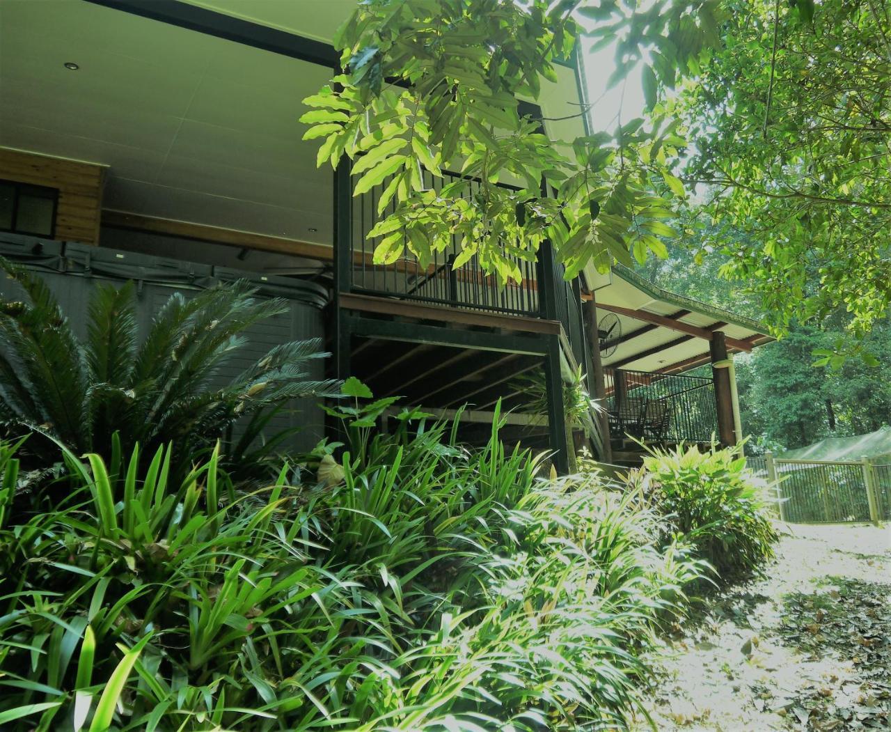 Figtree Getaway Villa Malanda Exterior foto